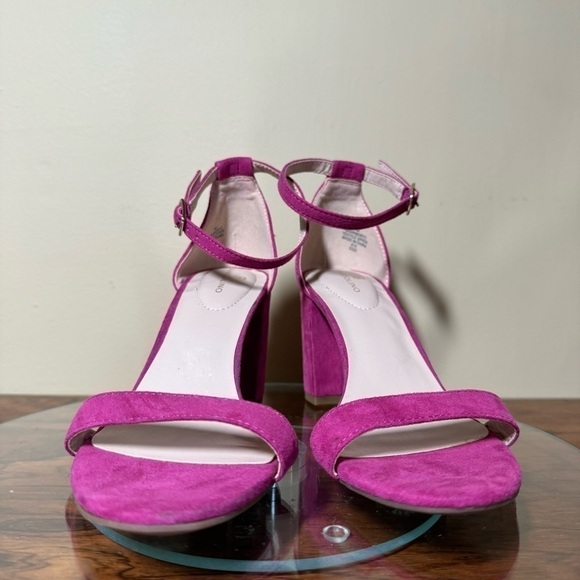 BANDOLINO Women's Armory Dress Sandals - Magenta Faux Suede - size 7 - Picture 3 of 14